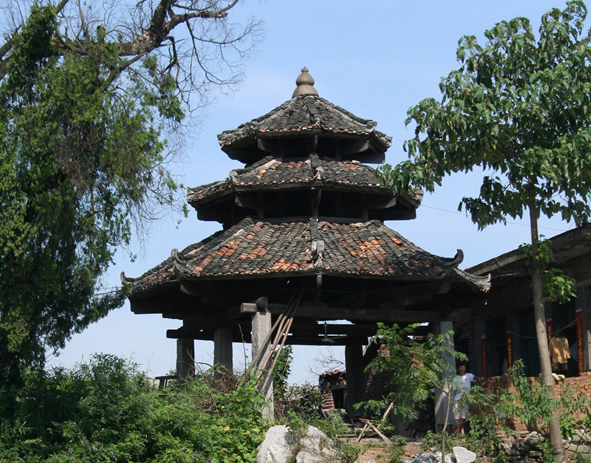 Lingyun Octagonal Pavilion